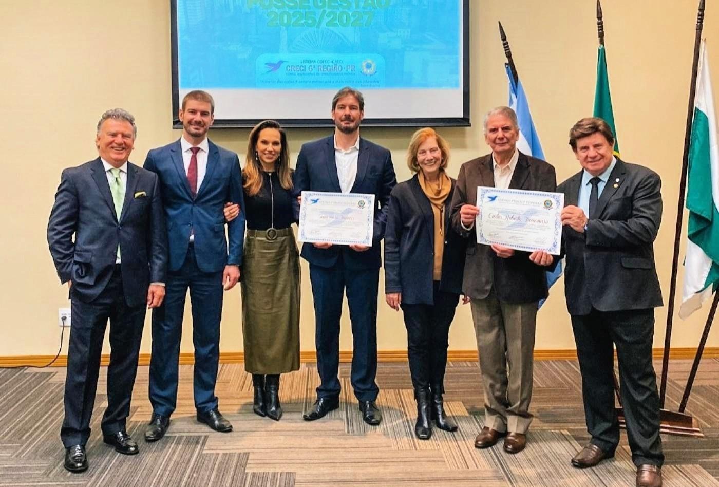 Tavarnaro Consultoria Imobiliária é Homenageada com a Comenda Gralha Azul por 50 Anos de Excelência no Mercado Imobiliário