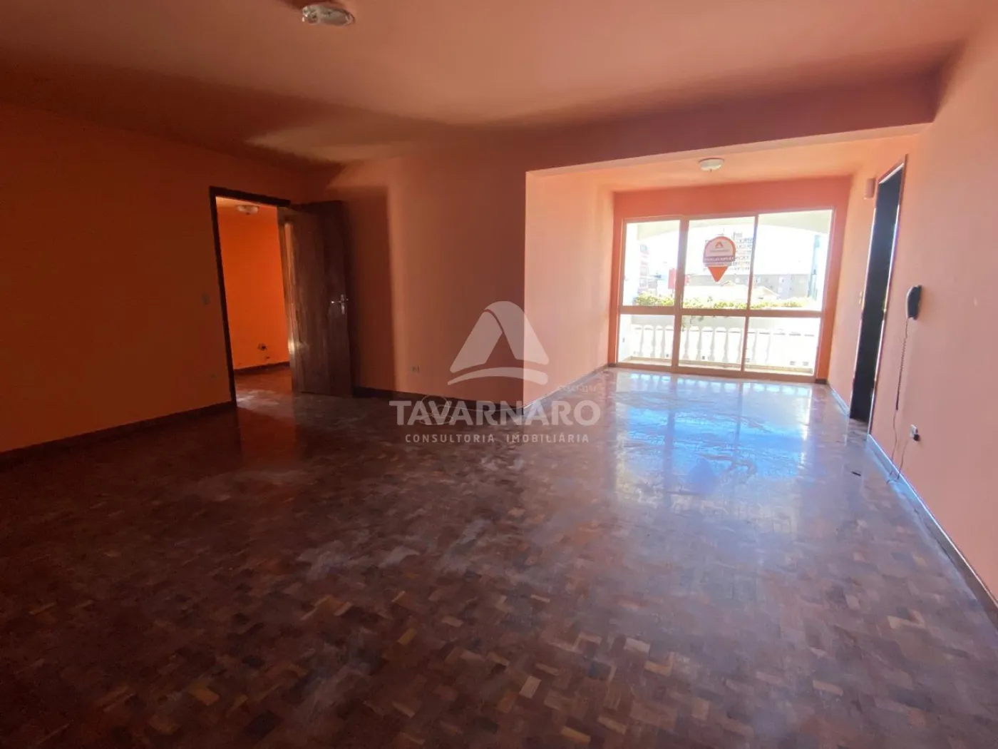 Alugar Apartamento / Padrão em Ponta Grossa R$ 900,00 - Foto 4