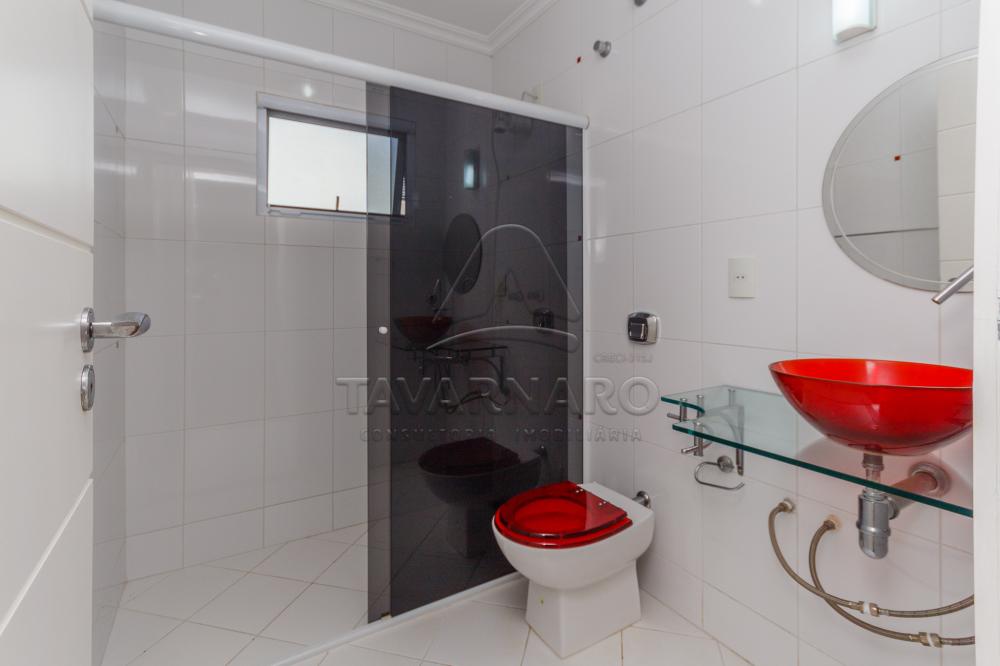 Banheiro da suíte 3 Alugar Casa / Condomínio em Ponta Grossa R$ 5.000,00 - Foto 29