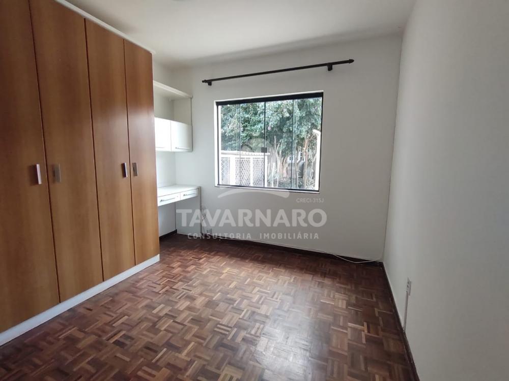 Alugar Casa / Padrão em Ponta Grossa R$ 3.200,00 - Foto 18