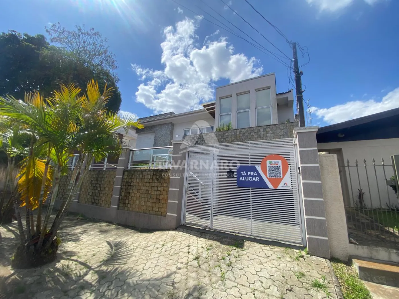 Alugar Casa / Padrão em Ponta Grossa R$ 3.200,00 - Foto 1