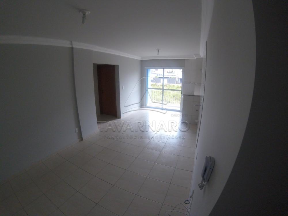 Alugar Apartamento / Padrão em Ponta Grossa R$ 1.200,00 - Foto 2
