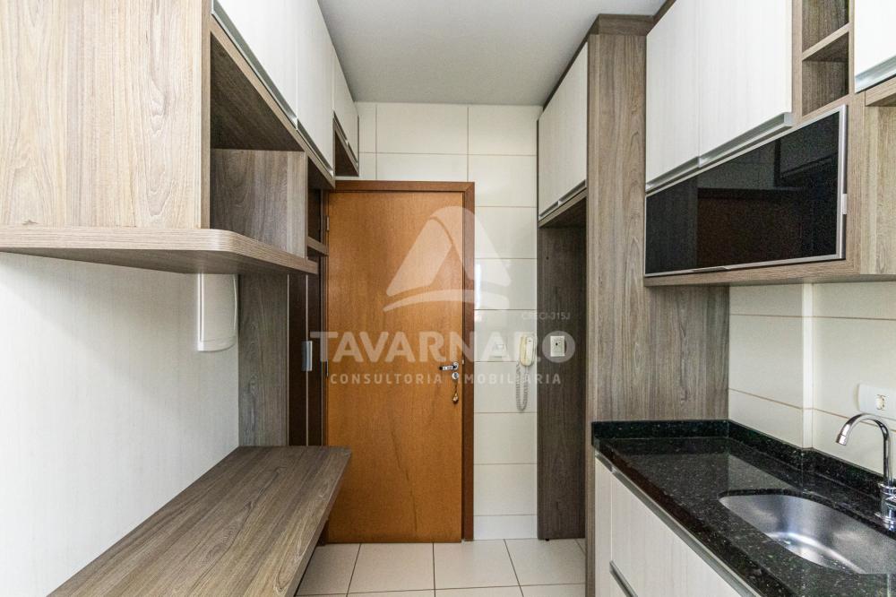 Alugar Apartamento / Padrão em Ponta Grossa R$ 1.600,00 - Foto 5