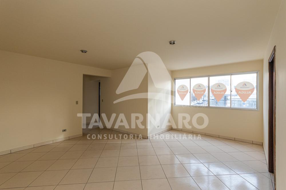 Alugar Apartamento / Padrão em Ponta Grossa R$ 1.000,00 - Foto 2