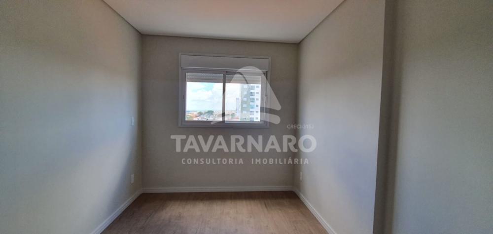 Comprar Apartamento / Padrão em Ponta Grossa R$ 400.000,00 - Foto 6