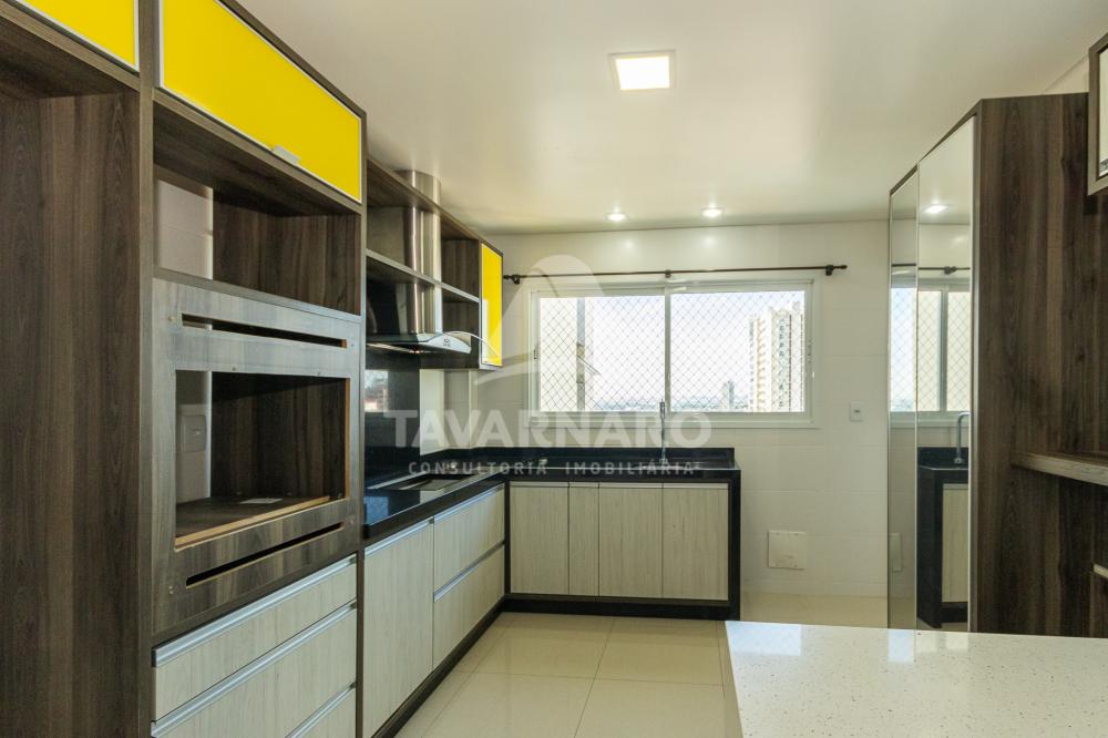 Comprar Apartamento / Padrão em Ponta Grossa R$ 950.000,00 - Foto 11