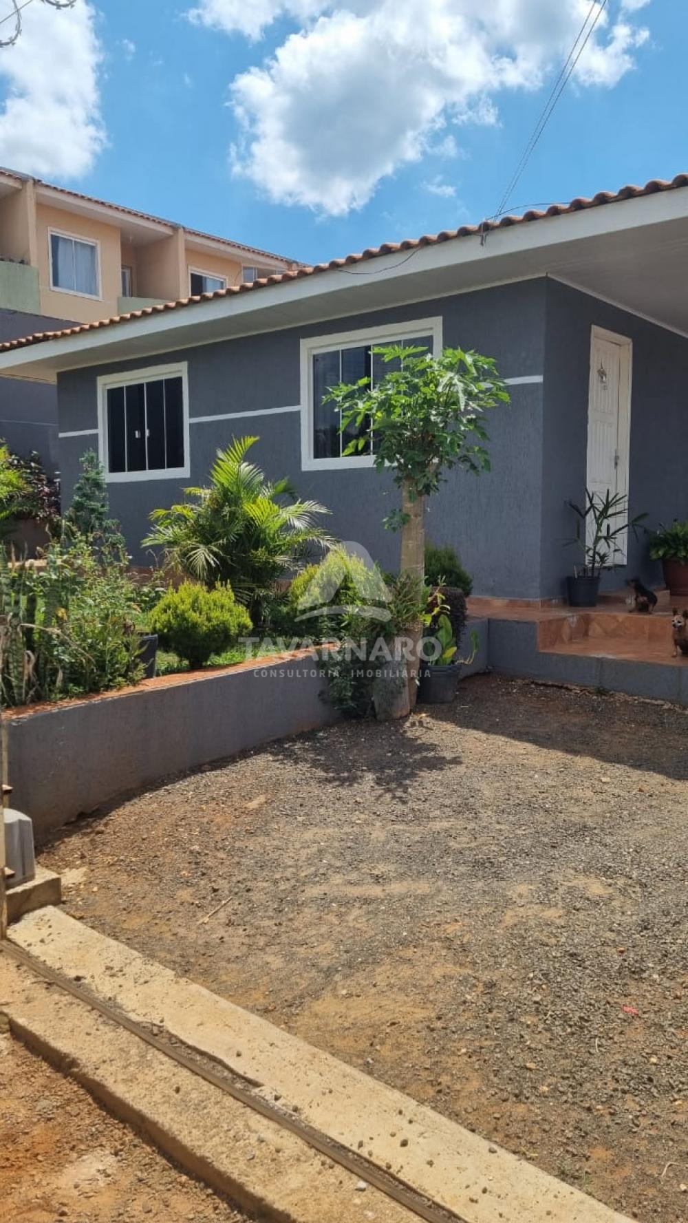 Comprar Casa / Padrão em Ponta Grossa R$ 380.000,00 - Foto 3