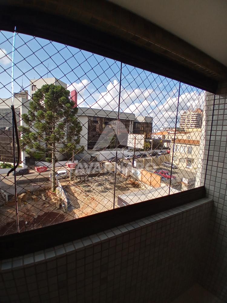 Apartamento para alugar com 3 quartos, 141m² - Foto 14