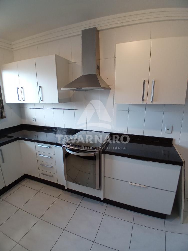 Apartamento para alugar com 3 quartos, 141m² - Foto 17