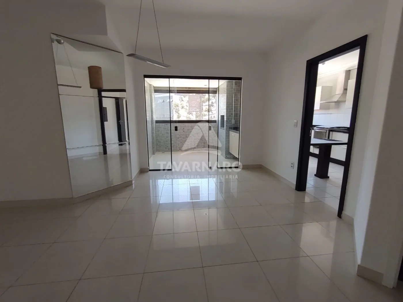 Apartamento para alugar com 3 quartos, 141m² - Foto 6