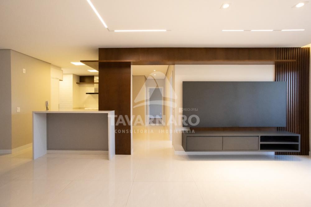 Alugar Apartamento / Padrão em Ponta Grossa R$ 6.500,00 - Foto 2