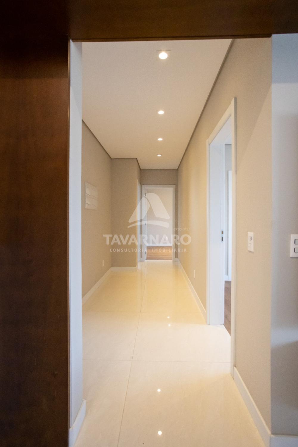Alugar Apartamento / Padrão em Ponta Grossa R$ 6.500,00 - Foto 9
