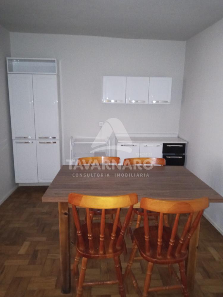 Alugar Apartamento / Padrão em Ponta Grossa R$ 1.200,00 - Foto 3