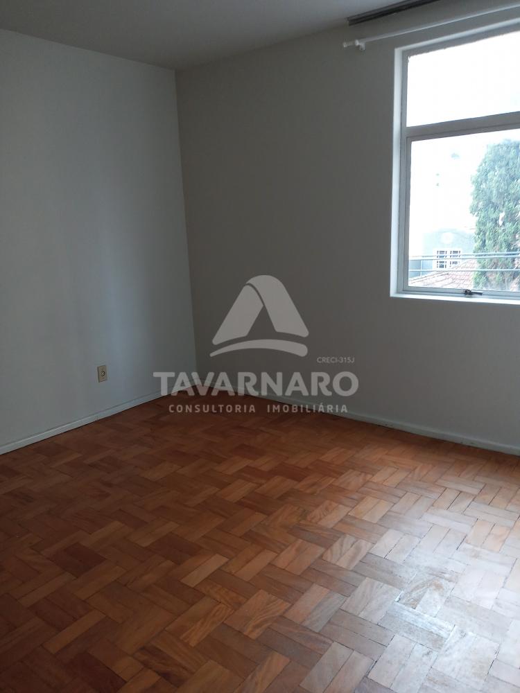 Alugar Apartamento / Padrão em Ponta Grossa R$ 1.200,00 - Foto 17