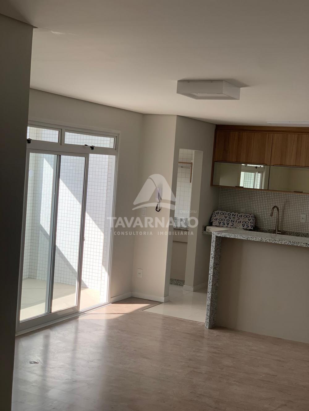 Alugar Apartamento / Padrão em Ponta Grossa R$ 3.000,00 - Foto 3