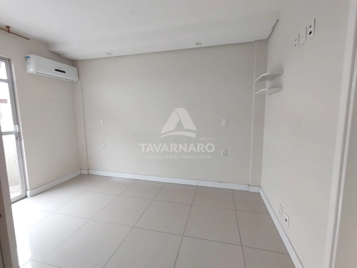 Apartamento à venda com 3 quartos, 76m² - Foto 8