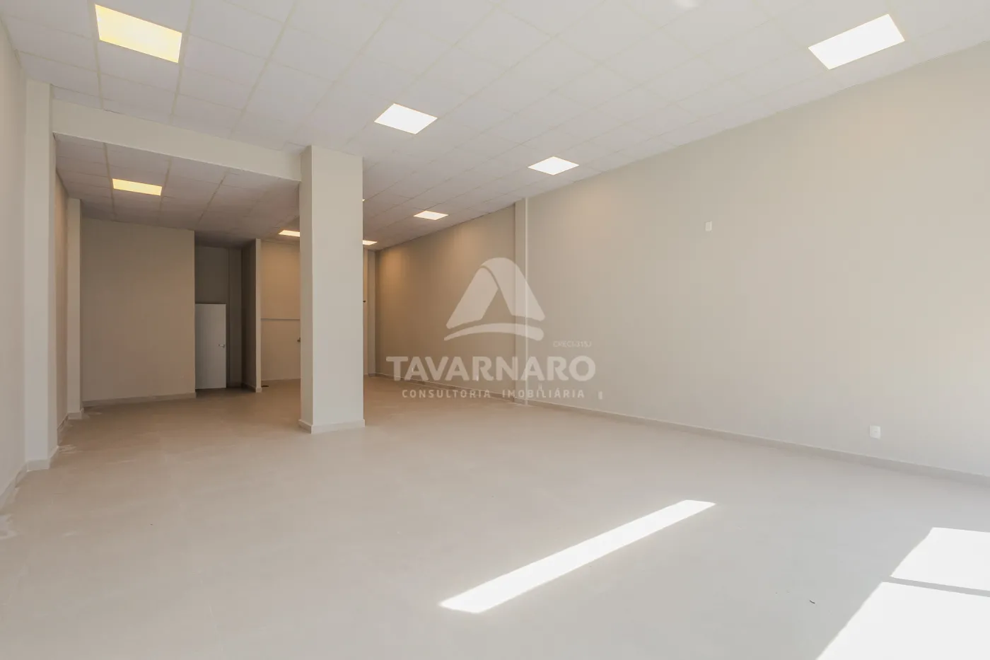 Alugar Comercial / Loja em Ponta Grossa R$ 29.900,00 - Foto 16
