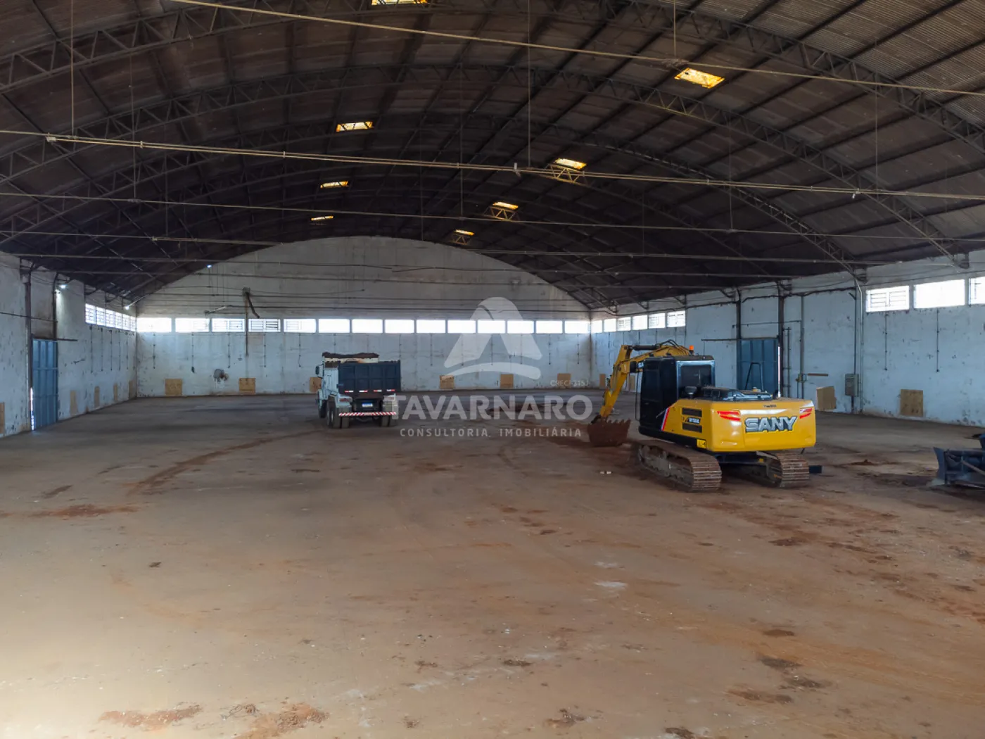 Comprar Comercial / Barracão em Ponta Grossa - Foto 11