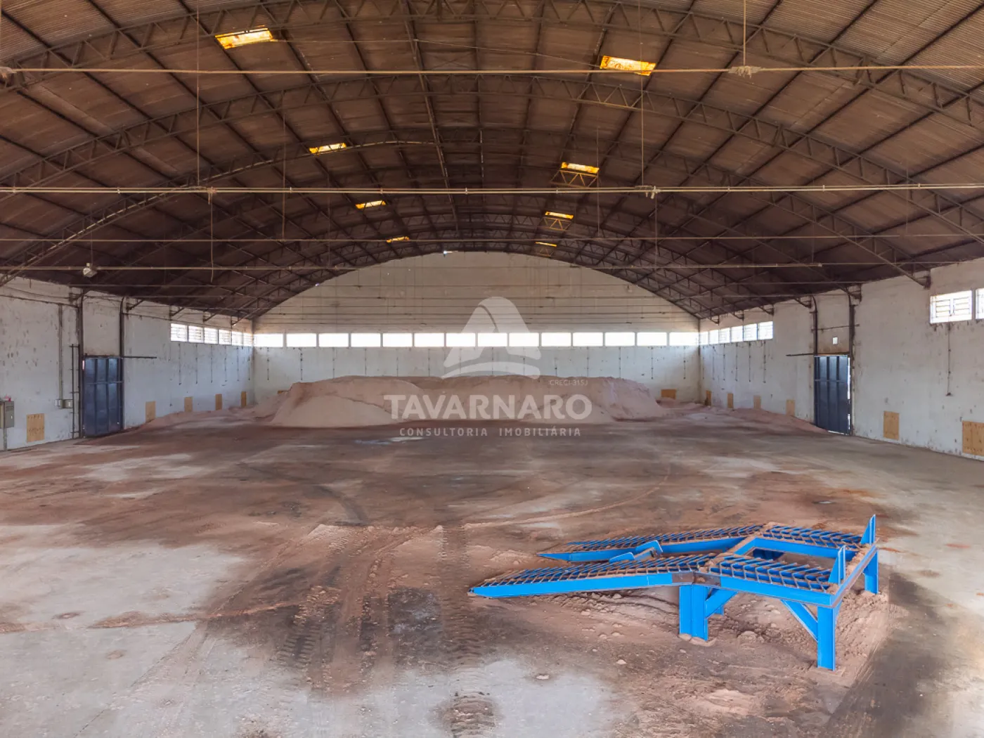 Comprar Comercial / Barracão em Ponta Grossa - Foto 16