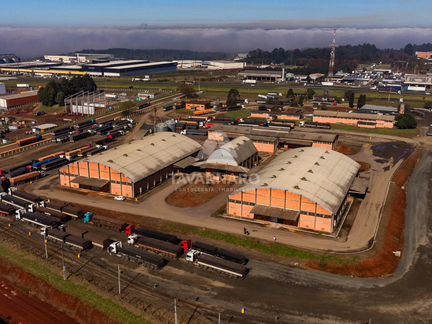 Comprar Comercial / Barracão em Ponta Grossa - Foto 22