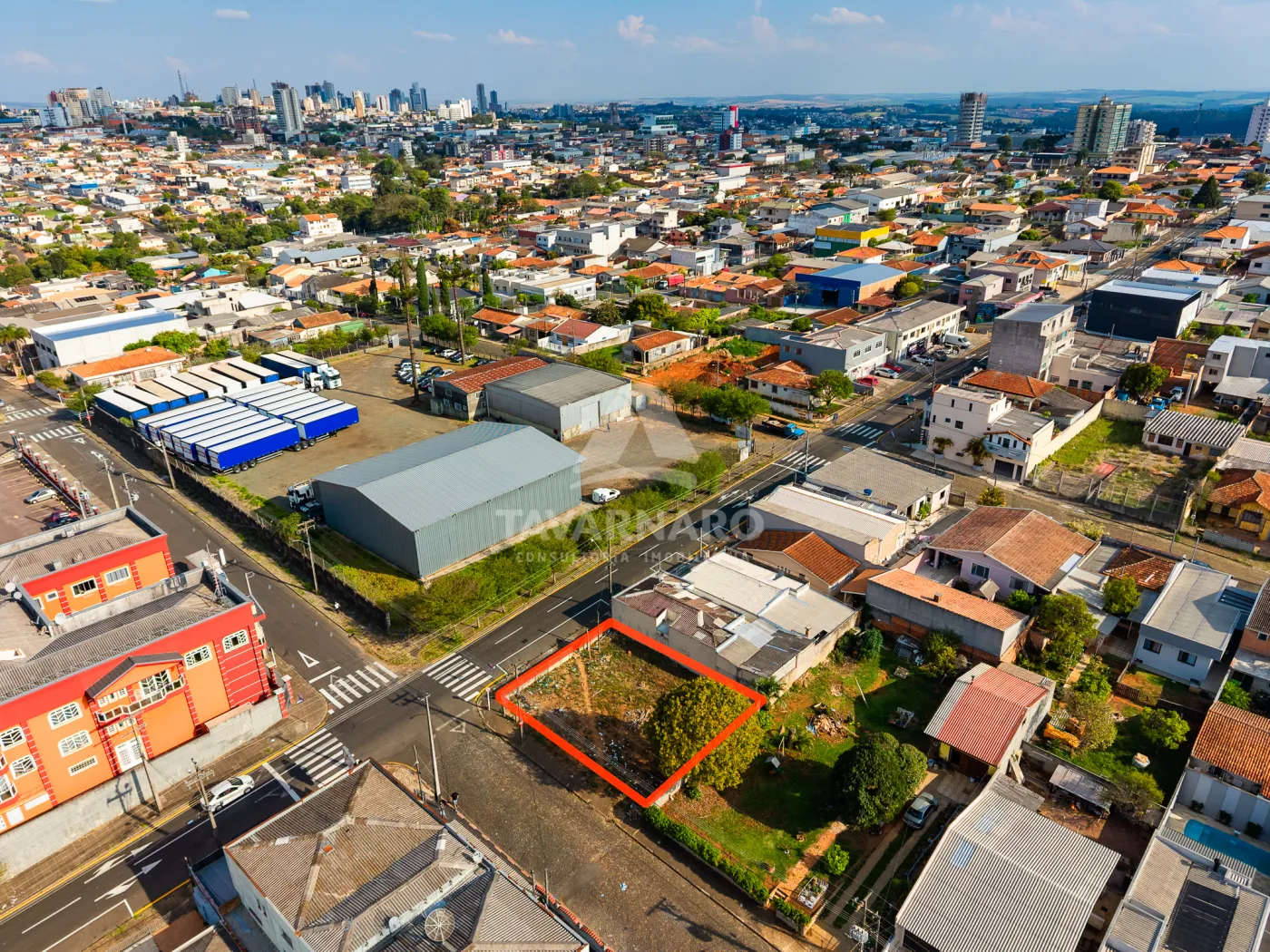 Alugar Comercial / Terreno em Ponta Grossa R$ 1.650,00 - Foto 3