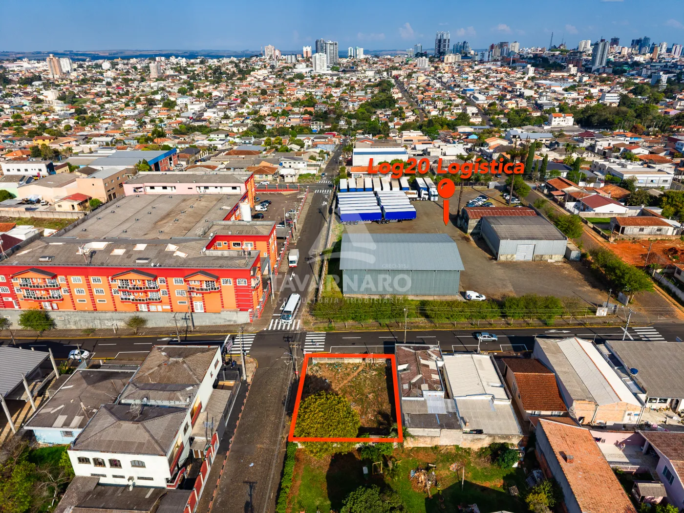 Alugar Comercial / Terreno em Ponta Grossa R$ 1.650,00 - Foto 4