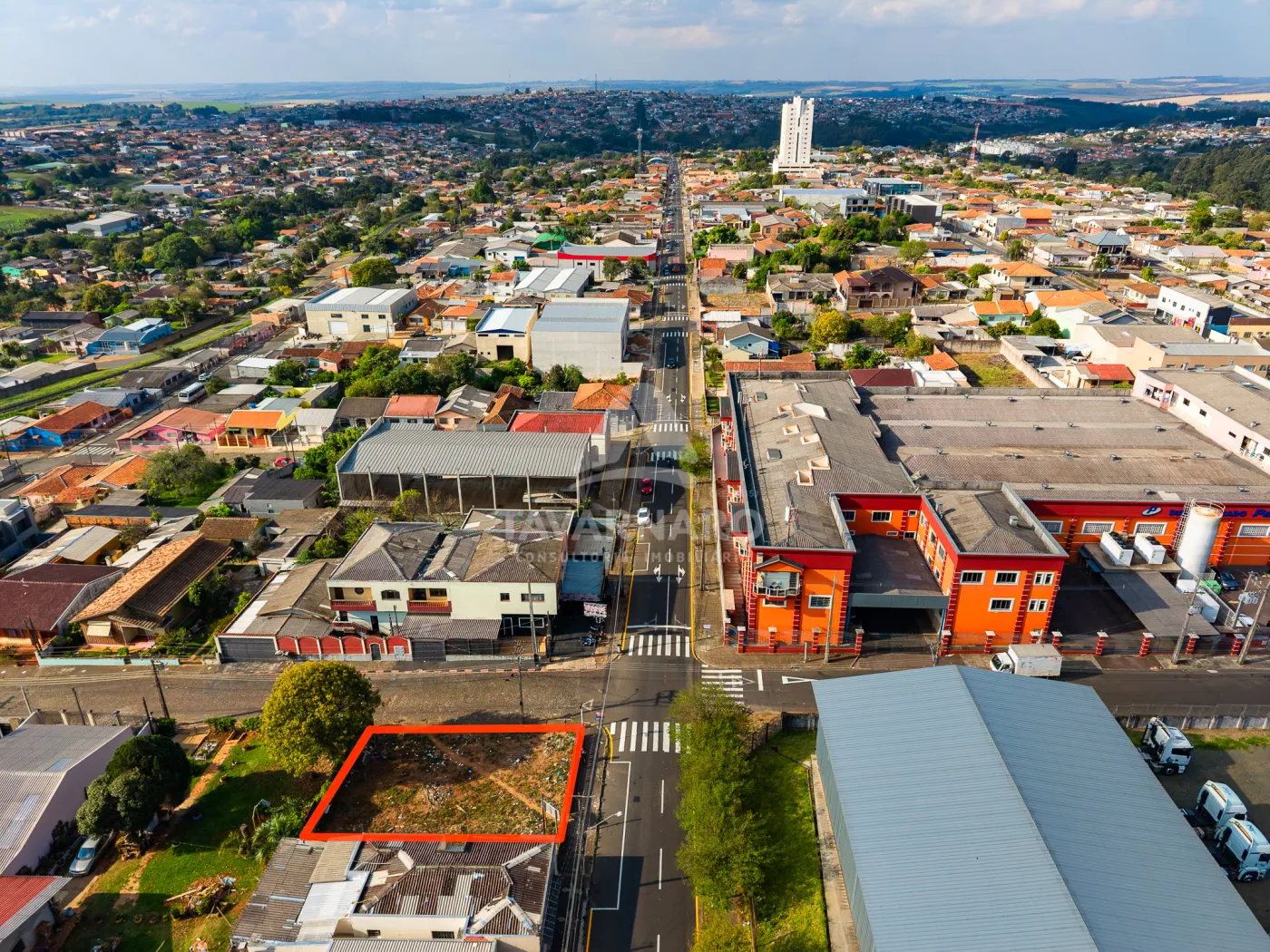 Alugar Comercial / Terreno em Ponta Grossa R$ 1.650,00 - Foto 8