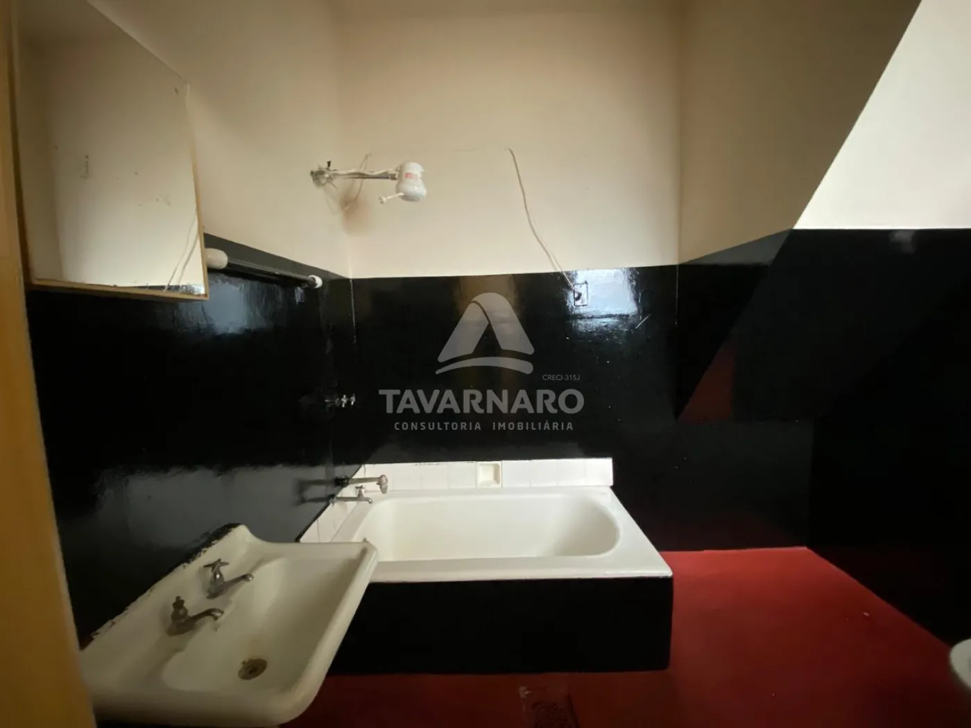 Alugar Apartamento / Padrão em Ponta Grossa R$ 700,00 - Foto 9