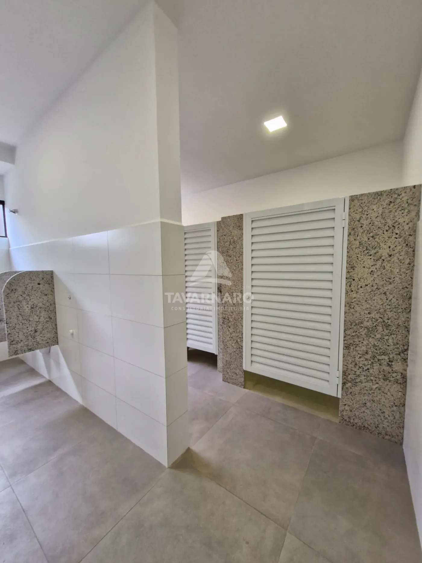 Alugar Comercial / Loja em Ponta Grossa R$ 2.890,00 - Foto 8