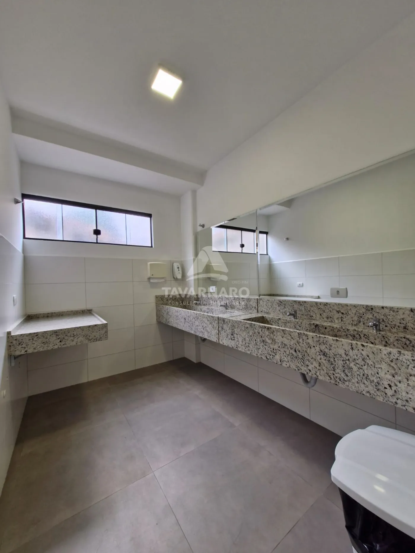 Alugar Comercial / Loja em Ponta Grossa R$ 2.890,00 - Foto 10