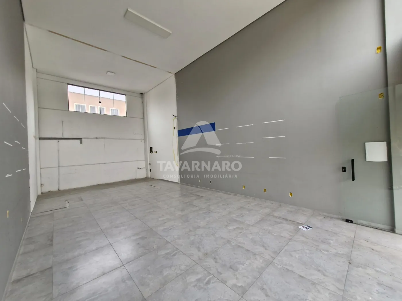 Alugar Comercial / Loja em Ponta Grossa R$ 2.890,00 - Foto 15