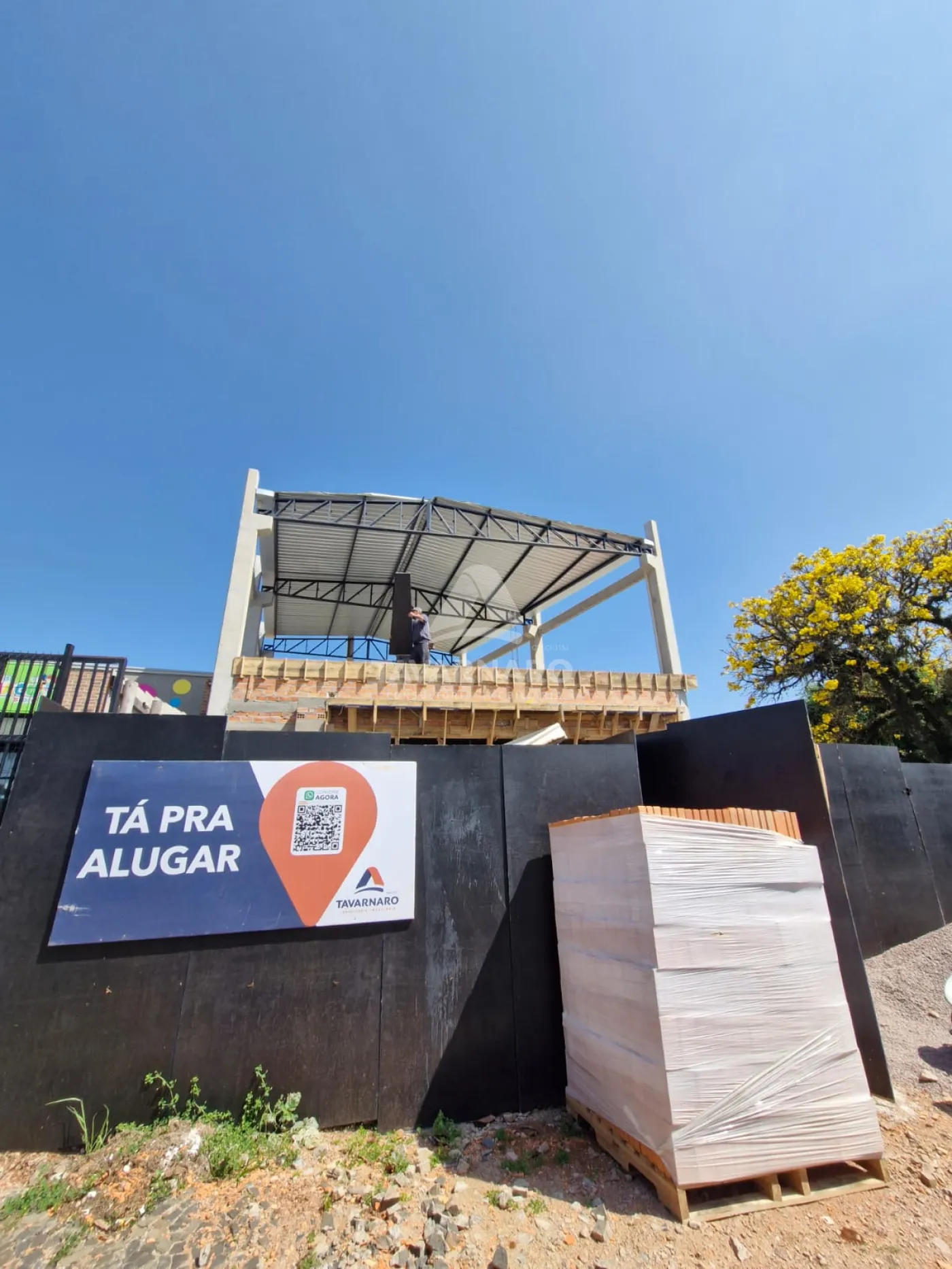 Alugar Comercial / Loja em Ponta Grossa R$ 2.900,00 - Foto 4