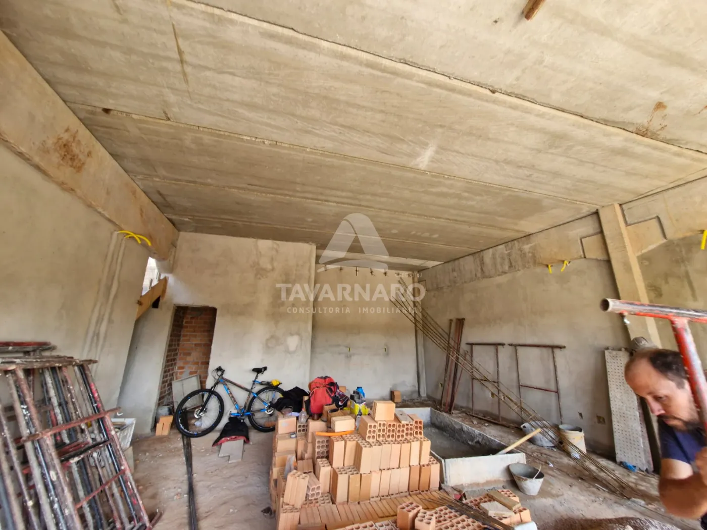 Alugar Comercial / Loja em Ponta Grossa R$ 2.900,00 - Foto 6