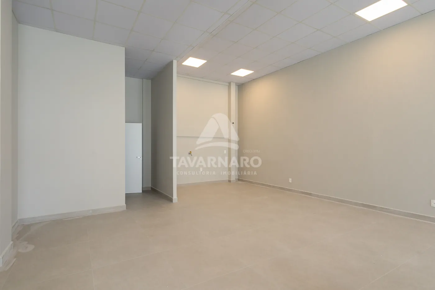 Alugar Comercial / Loja em Ponta Grossa R$ 8.000,00 - Foto 8