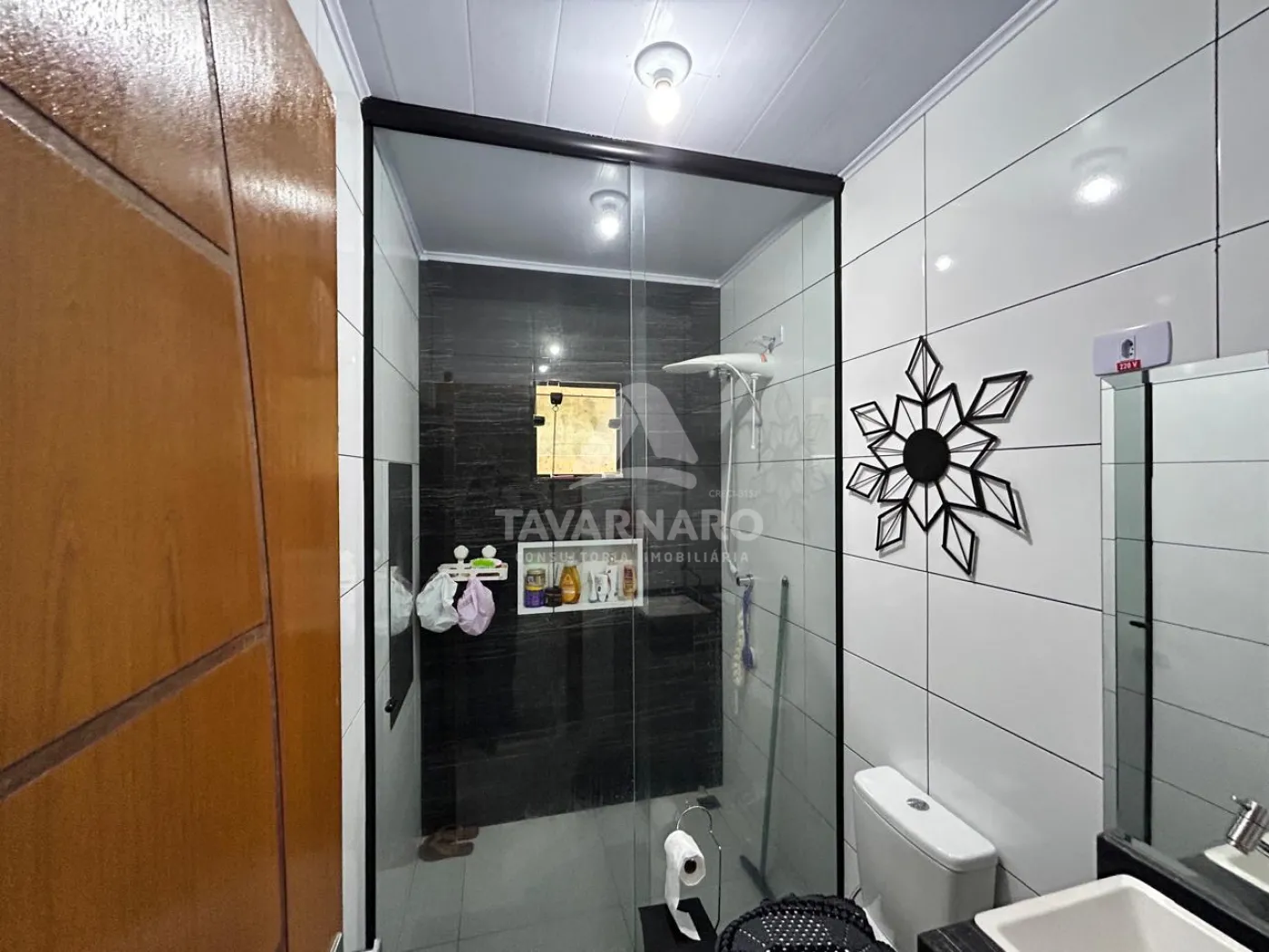 Comprar Casa / Padrão em Ponta Grossa R$ 430.000,00 - Foto 13