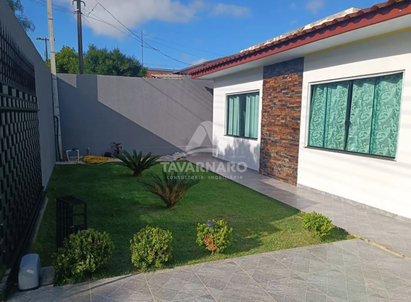 Comprar Casa / Padrão em Ponta Grossa R$ 430.000,00 - Foto 4