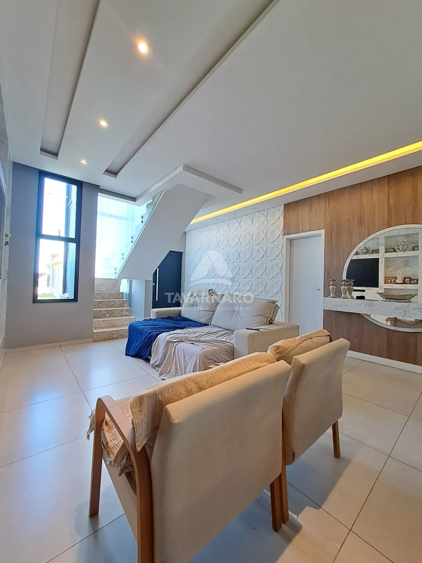 Alugar Casa / Condomínio em Ponta Grossa R$ 9.000,00 - Foto 3