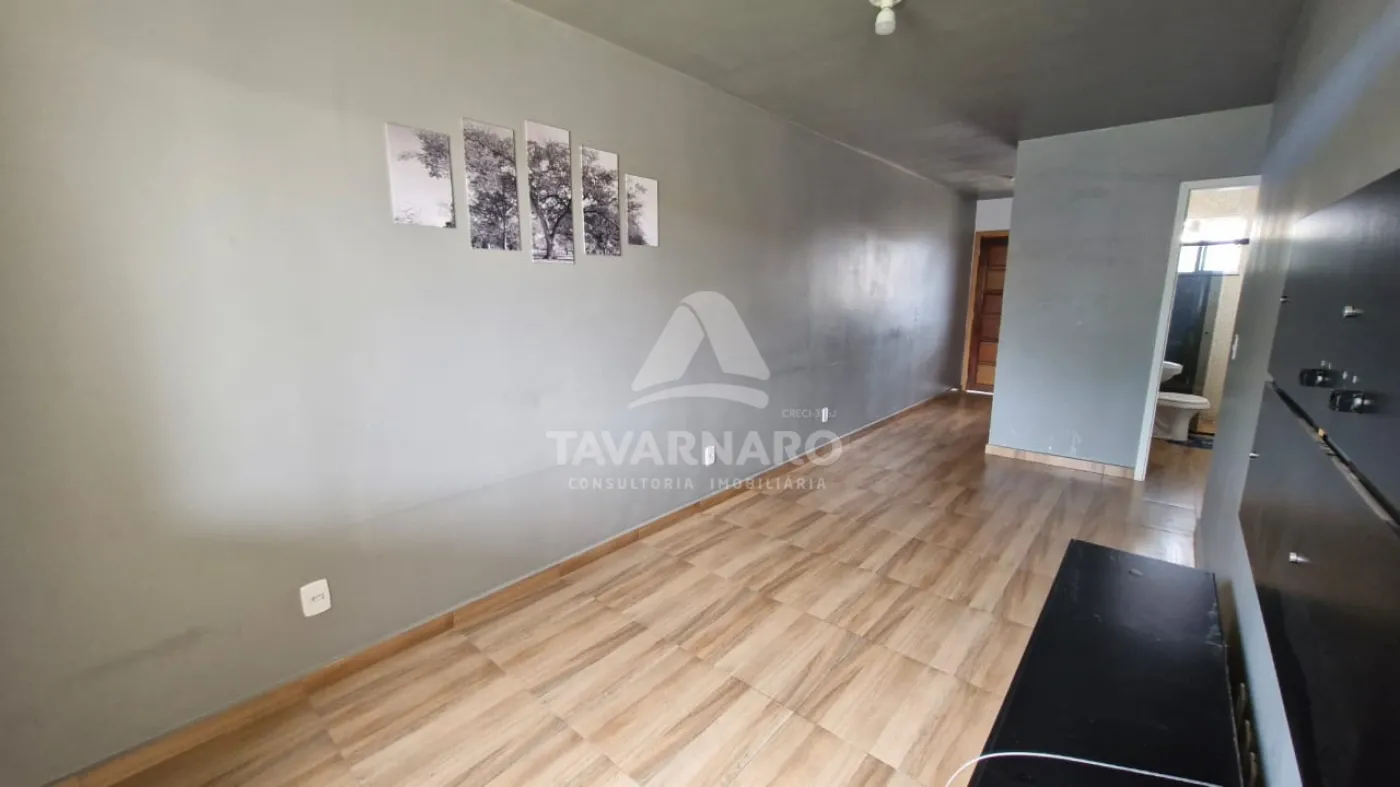 Alugar Casa / Padrão em Ponta Grossa R$ 1.200,00 - Foto 3