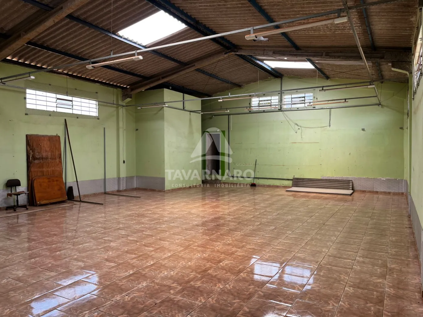 Alugar Comercial / Barracão em Ponta Grossa R$ 4.800,00 - Foto 3