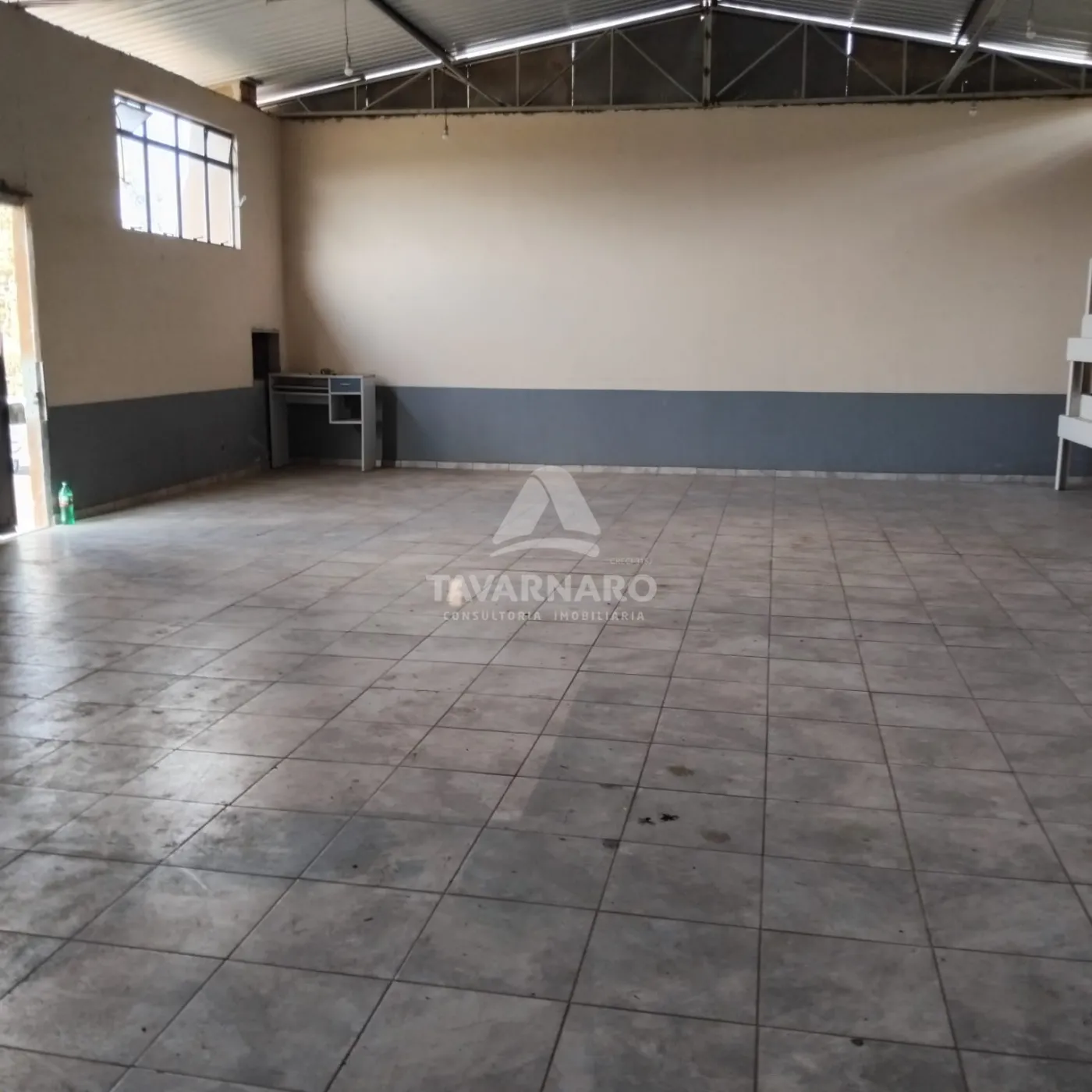 Alugar Comercial / Barracão em Ponta Grossa R$ 5.500,00 - Foto 2