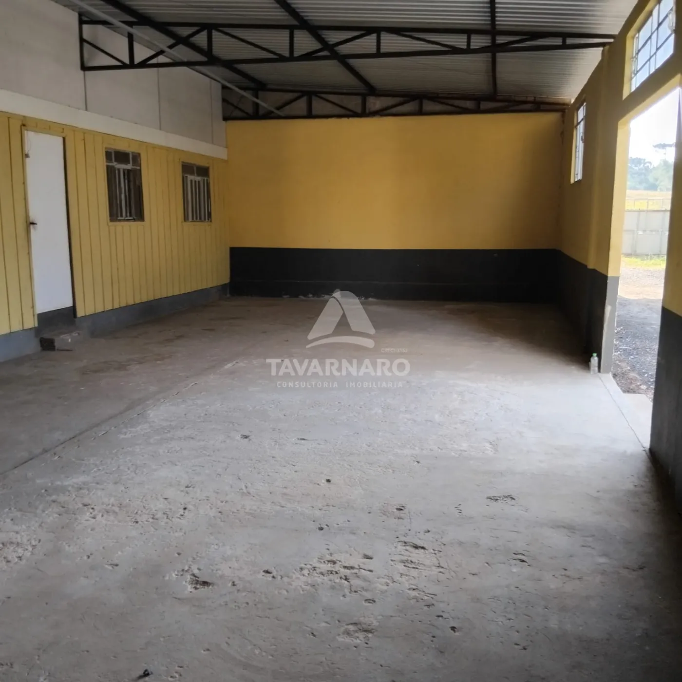 Alugar Comercial / Barracão em Ponta Grossa R$ 5.500,00 - Foto 4