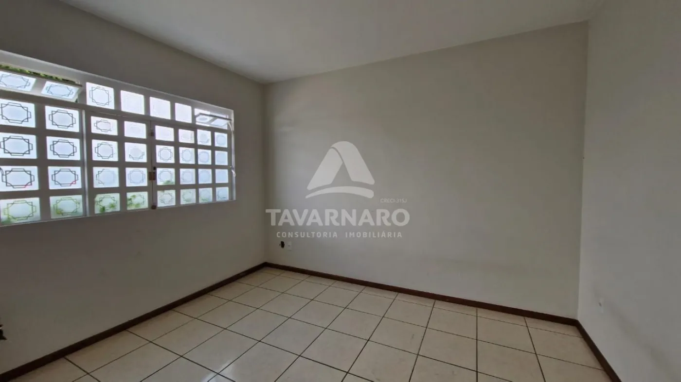 Alugar Comercial / Casa em Ponta Grossa R$ 3.600,00 - Foto 6
