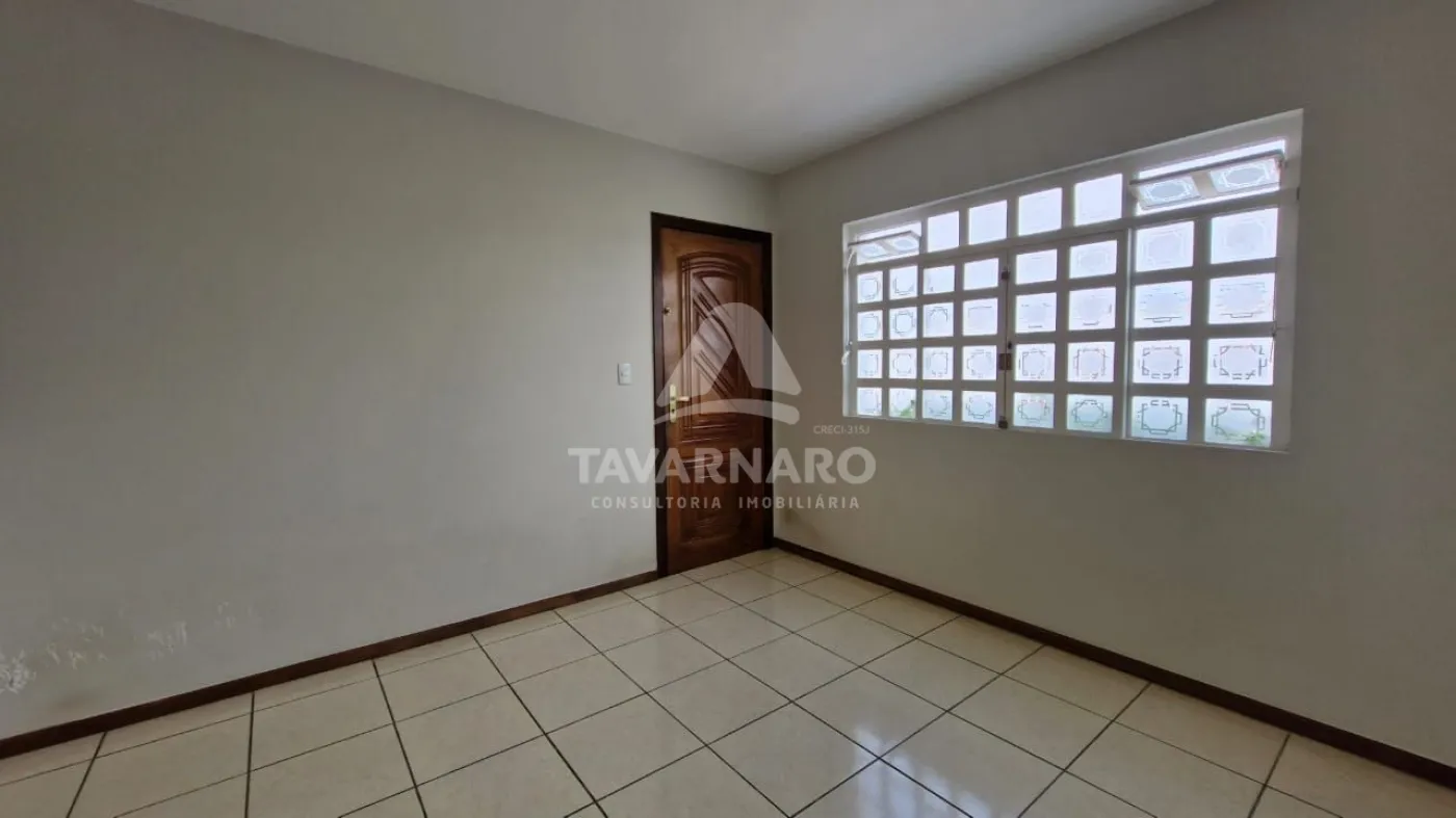 Alugar Comercial / Casa em Ponta Grossa R$ 3.600,00 - Foto 3