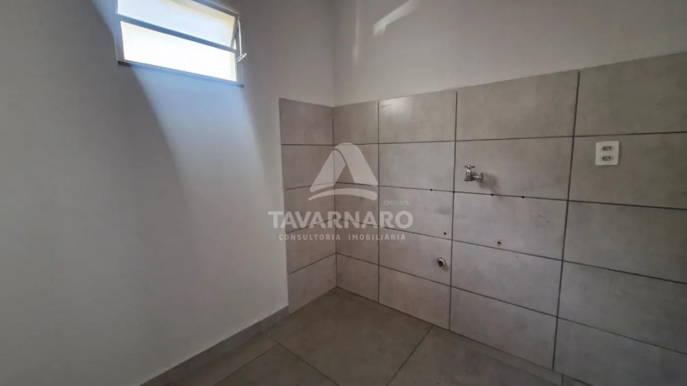 Alugar Comercial / Casa em Ponta Grossa R$ 2.500,00 - Foto 11