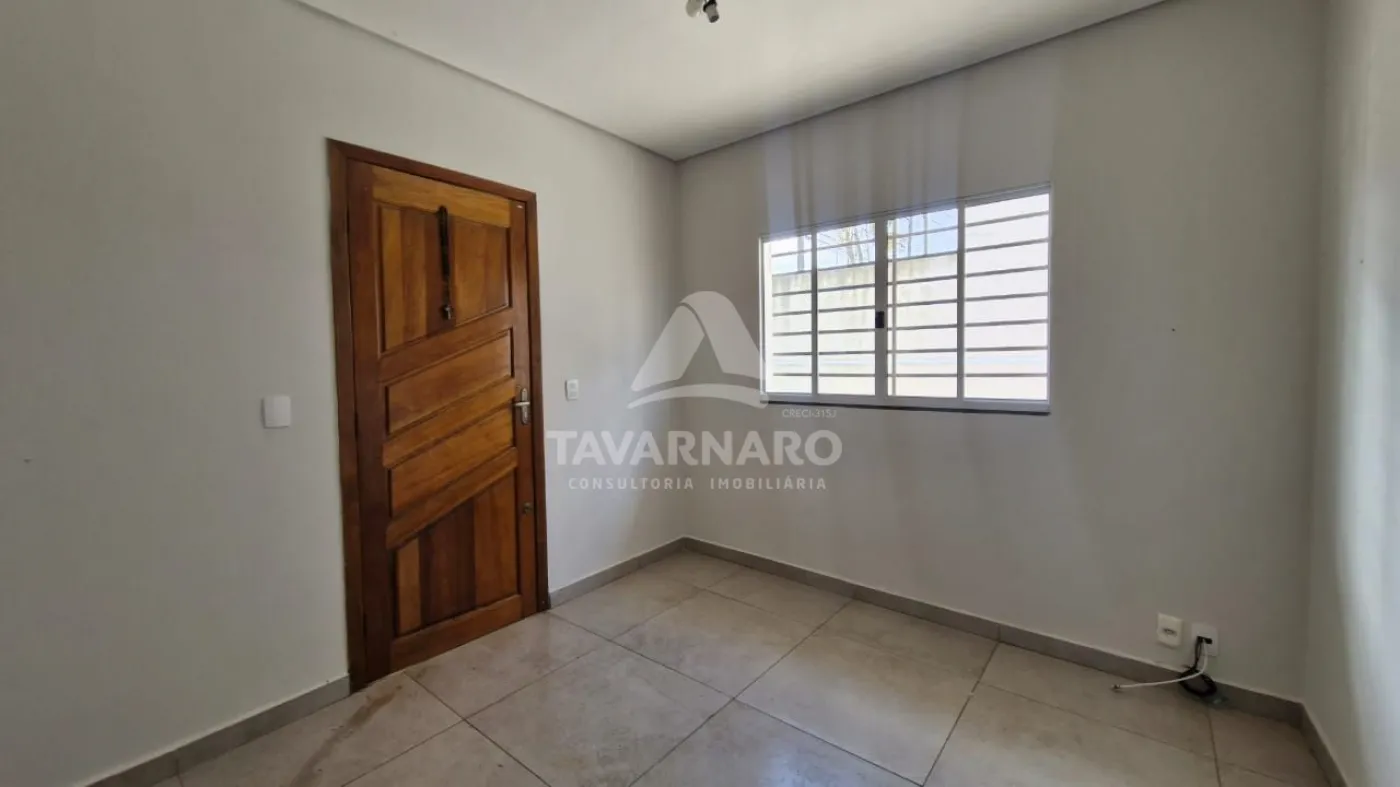 Alugar Comercial / Casa em Ponta Grossa R$ 2.500,00 - Foto 4