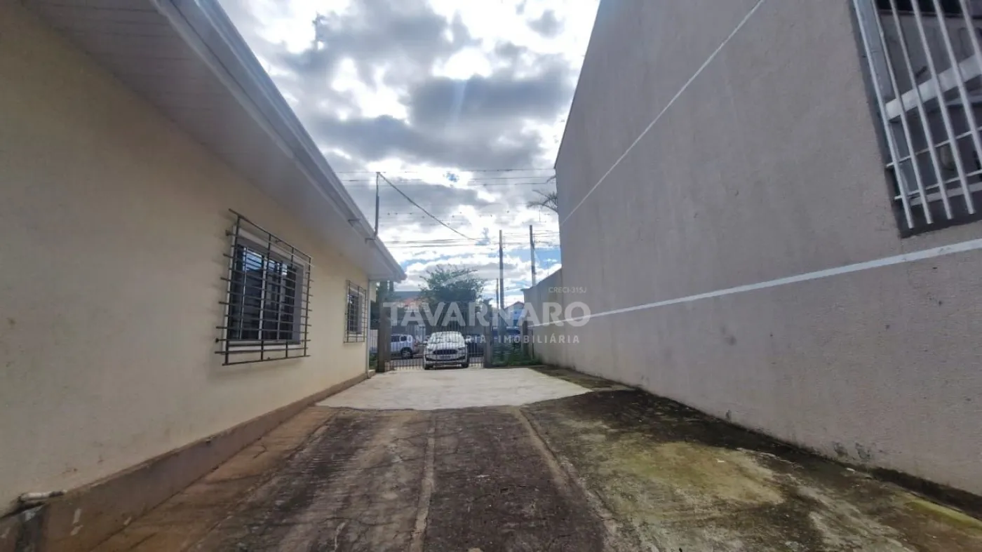 Alugar Comercial / Casa em Ponta Grossa R$ 2.500,00 - Foto 15