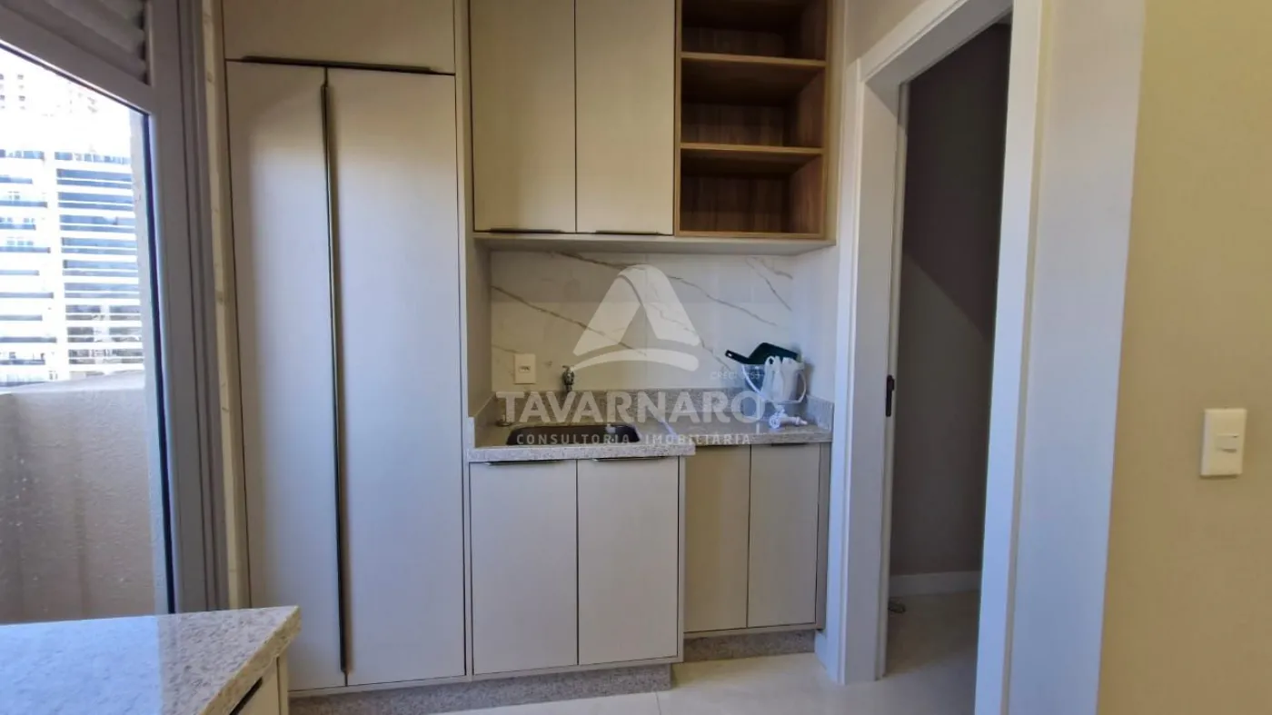 Alugar Apartamento / Padrão em Ponta Grossa R$ 6.500,00 - Foto 7