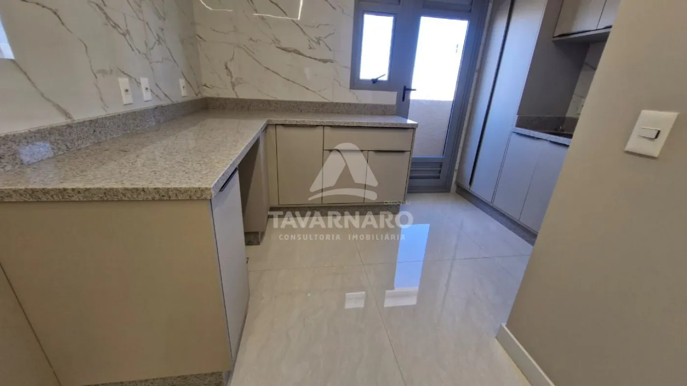 Alugar Apartamento / Padrão em Ponta Grossa R$ 6.500,00 - Foto 6