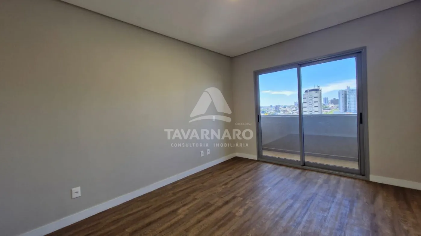Alugar Apartamento / Padrão em Ponta Grossa R$ 6.500,00 - Foto 4