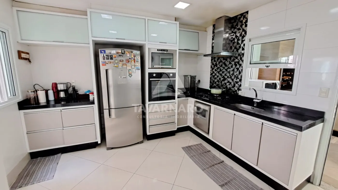 Comprar Casa / Condomínio em Ponta Grossa R$ 1.700.000,00 - Foto 13